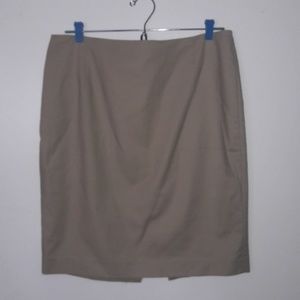 Tahari skirt